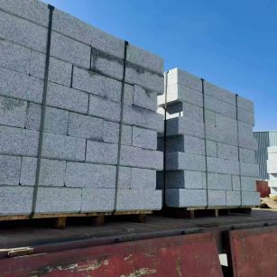 宝鸡 路沿石装车出货