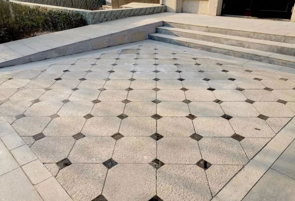 宝鸡黄金麻花岗岩「地面」石材铺装案例