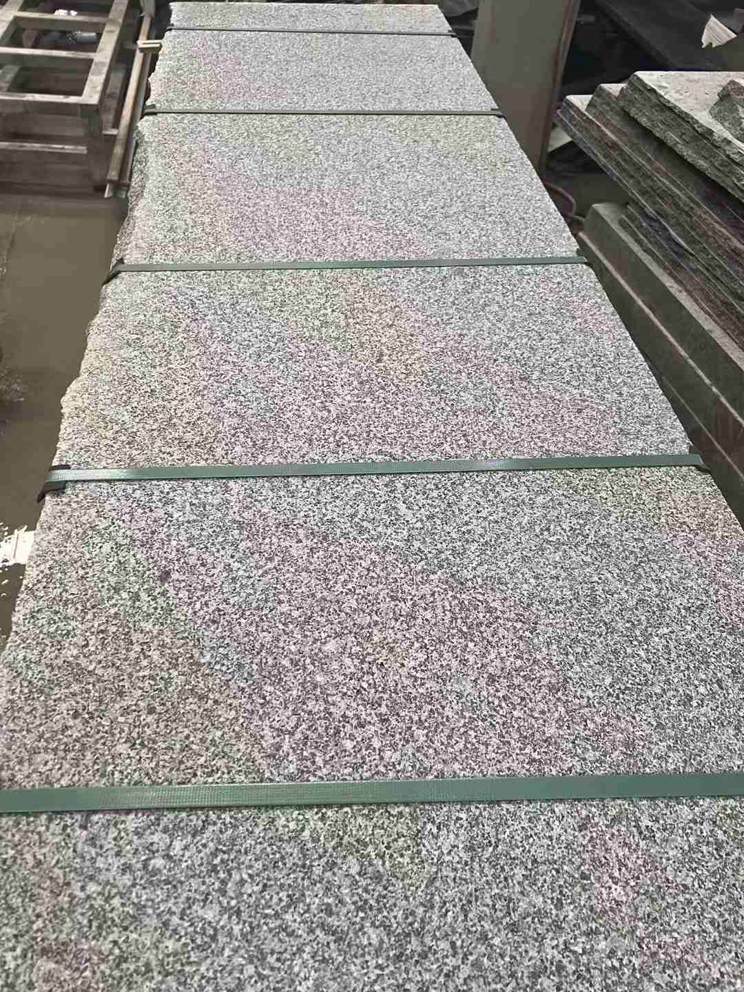 宝鸡 芝麻黑火烧面