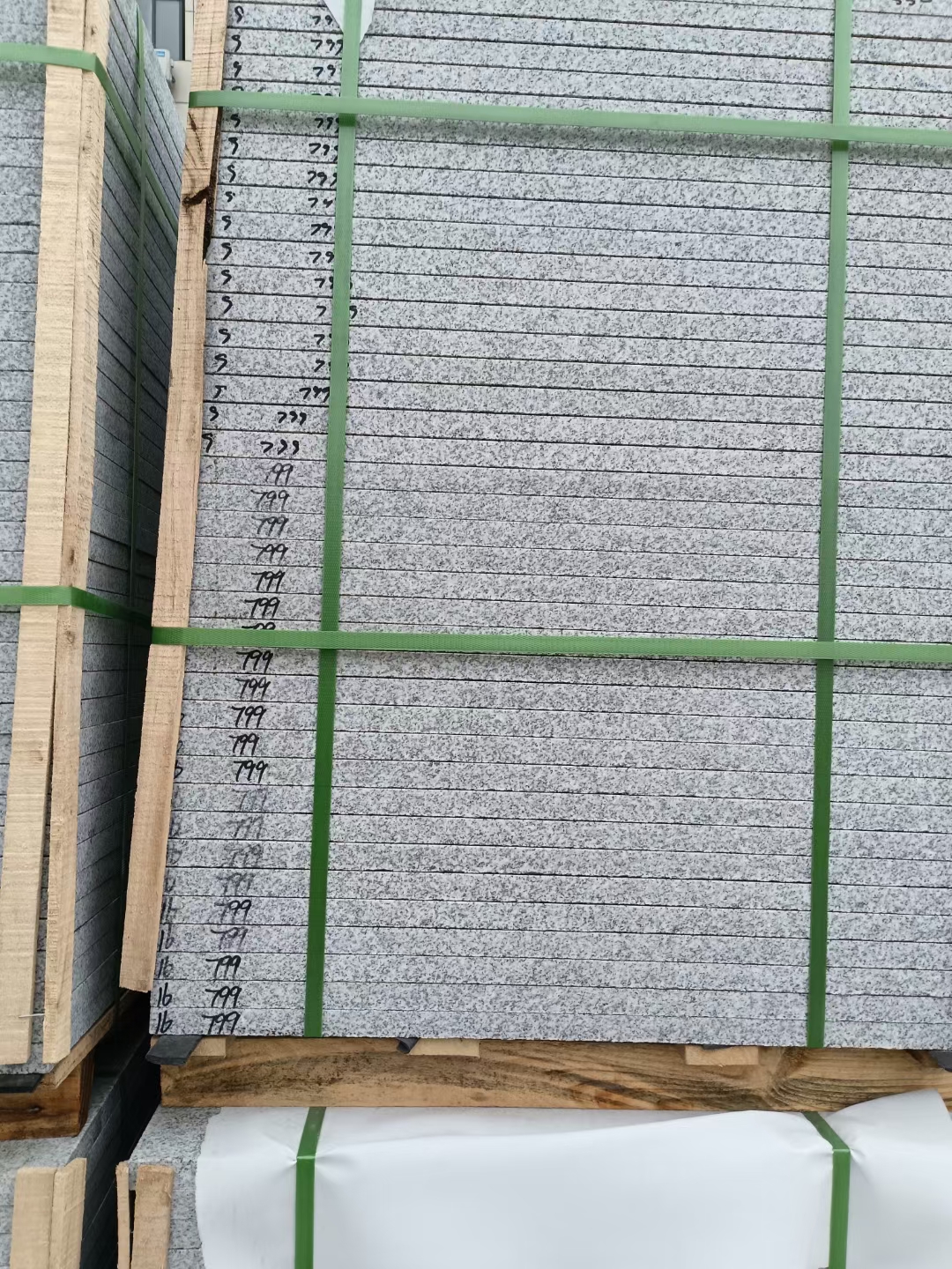 宝鸡 芝麻白石材地铺做法